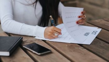 Strategies for Managing Last-Minute Changes in Event Planning
