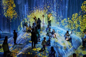 Integrating Interactive Art for Memorable Event Experiences